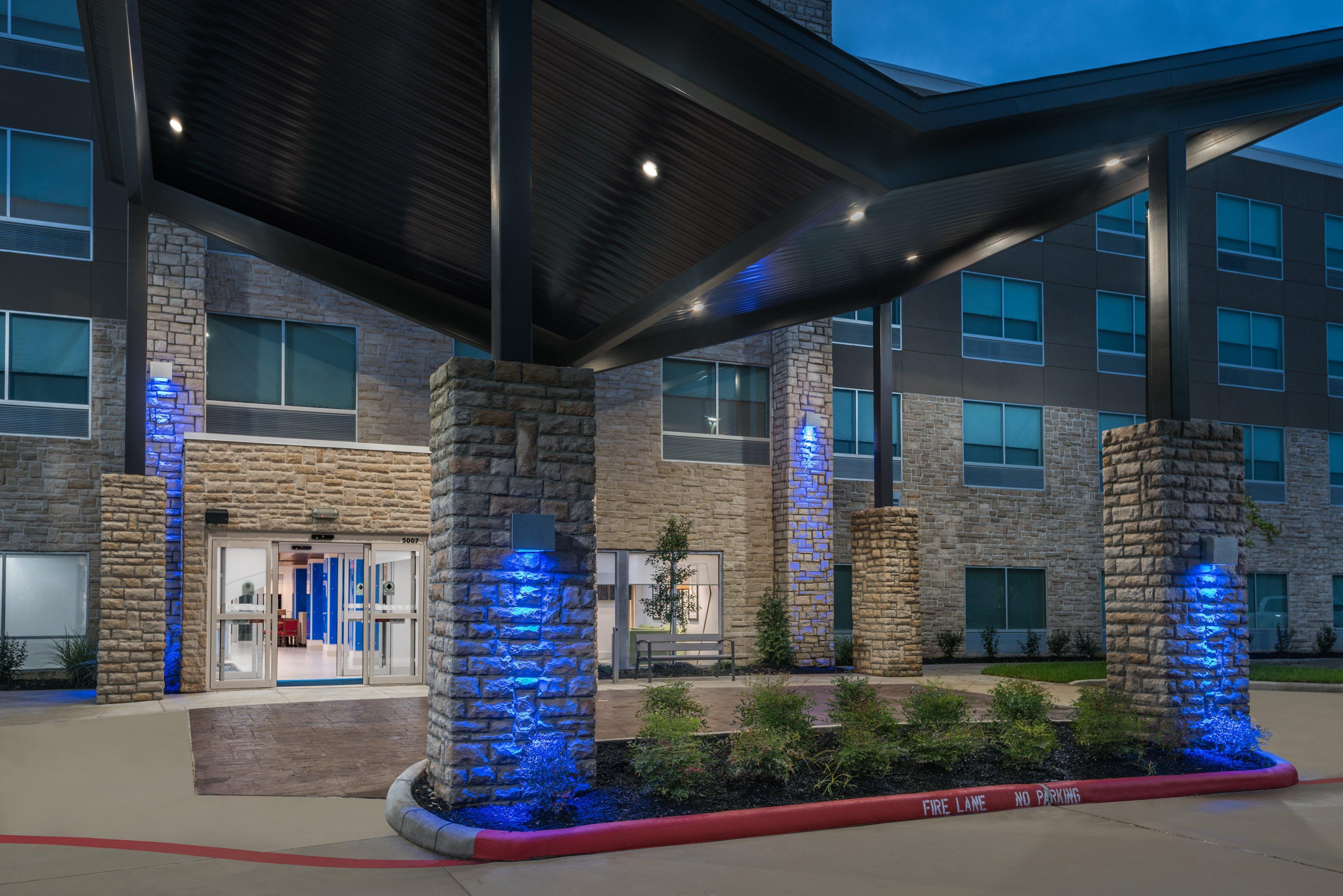 Holiday Inn Express & Suites- Sugar Land Se - Missouri City, An Ihg Hotel Exterior foto